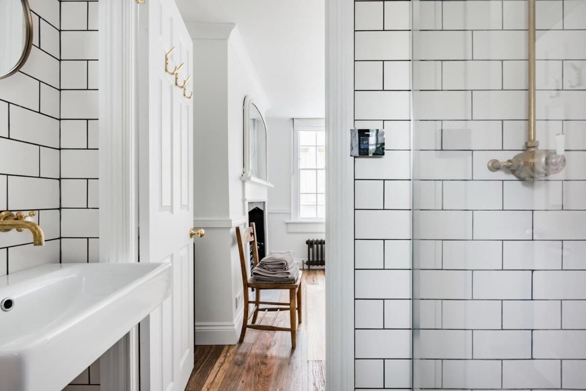 Central Georgian Townhouse With Free Parking Bath Exterior foto