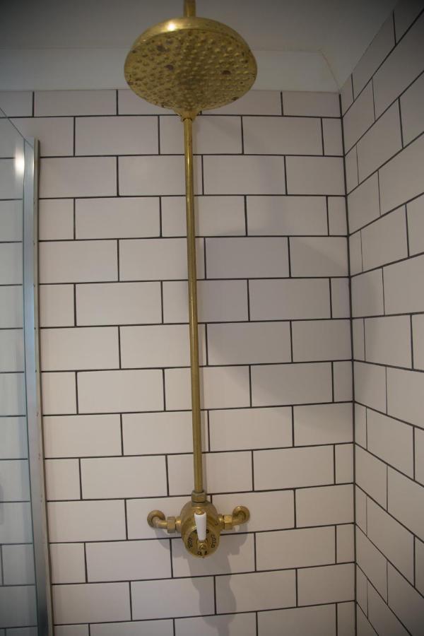 Central Georgian Townhouse With Free Parking Bath Exterior foto